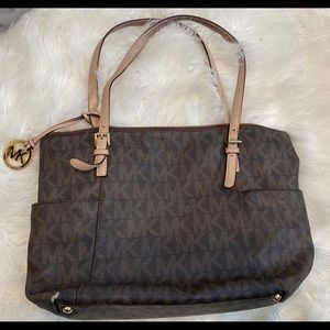 Signature Michael Kors Tote Bag (Brown)